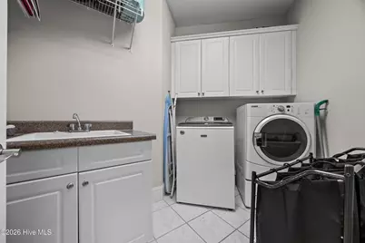 501 Marsh Oaks Drive, Wilmington, NC 28411 - Photo 17