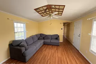 3231 Hudsons Crossroads Rd, Greenville, NC 27858 - Photo 5