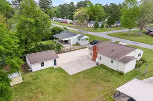 405 Seminole Trail, Jacksonville, NC 28540 - Photo 5
