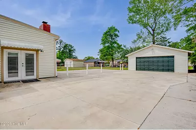 405 Seminole Trail, Jacksonville, NC 28540 - Photo 45