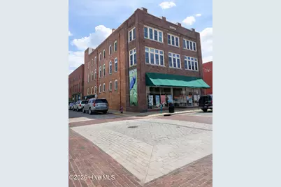 603 E Colonial Avenue #1, Elizabeth City, NC 27909 - Photo 1