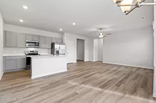 102 Nesbitt Ct, Jacksonville, NC 28546 - Photo 17