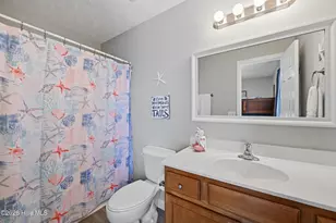 410 Greenville Ave, Carolina Beach, NC 28428 - Photo 21