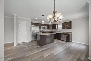 404 Knoll Cir, Greenville, NC 27858 - Photo 19