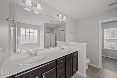 404 Knoll Circle, Greenville, NC 27858 - Photo 33