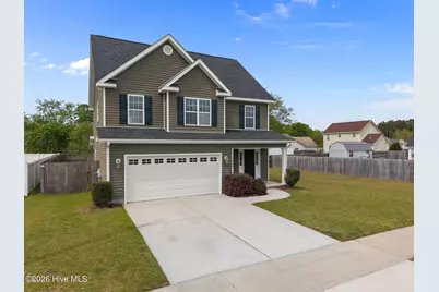 404 Knoll Circle, Greenville, NC 27858 - Photo 3