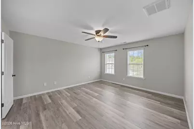 404 Knoll Circle, Greenville, NC 27858 - Photo 31