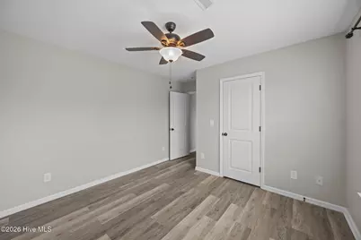 404 Knoll Circle, Greenville, NC 27858 - Photo 25