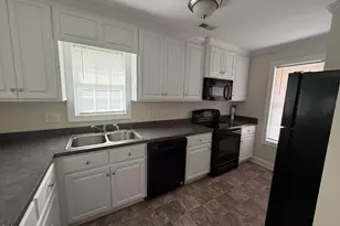4008 Huntsmoor Ln, Wilson, NC 27896 - Photo 3