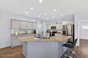 1007 Bluewater Blvd, New Bern, NC 28562 - Photo 9