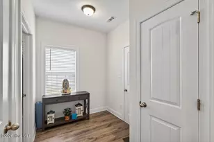 1007 Bluewater Blvd, New Bern, NC 28562 - Photo 11