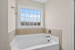 1007 Bluewater Blvd, New Bern, NC 28562 - Photo 17
