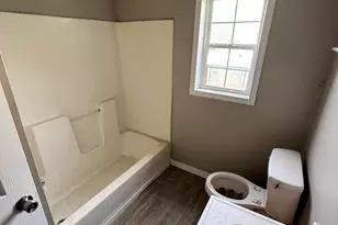 207 E Peterson St, Edenton, NC 27932 - Photo 31