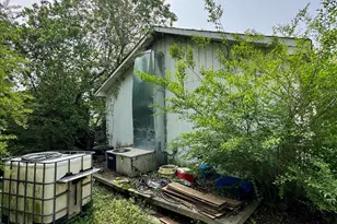 207 E Peterson St, Edenton, NC 27932 - Photo 15