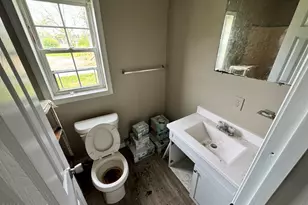 207 E Peterson St, Edenton, NC 27932 - Photo 57