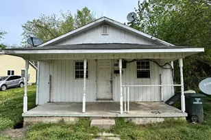 207 E Peterson St, Edenton, NC 27932 - Photo 3