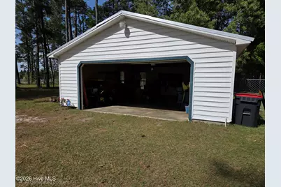 5841 Crestline Road, Laurinburg, NC 28352 - Photo 27