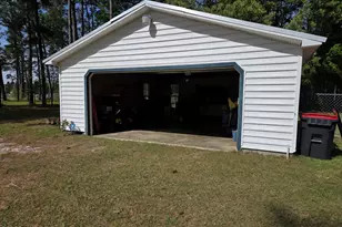 5841 Crestline Rd, Laurinburg, NC 28352 - Photo 27