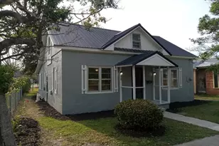 518 S Brown St, Chadbourn, NC 28431 - Photo 1