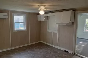 518 S Brown St, Chadbourn, NC 28431 - Photo 5
