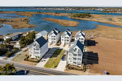 611 S Topsail Drive #A, Surf City, NC 28445 - Photo 3