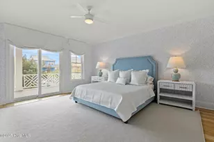 611 S Topsail Dr, Surf City, NC 28445 - Photo 7