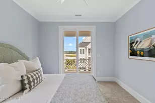 611 S Topsail Dr, Surf City, NC 28445 - Photo 31