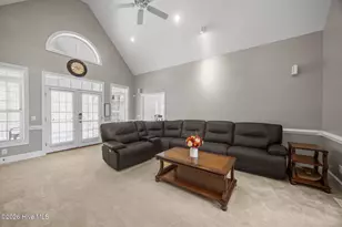 2094 Autumn Dr, Kinston, NC 28501 - Photo 11