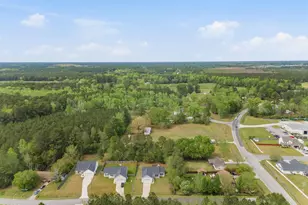 602 Hobbs Dr, Jacksonville, NC 28540 - Photo 31