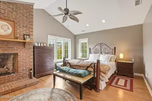 105 Laurel Ct, Pine Knoll Shores, NC 28512 - Photo 35