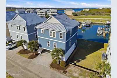 926 Observation Lane, Topsail Beach, NC 28445 - Photo 3