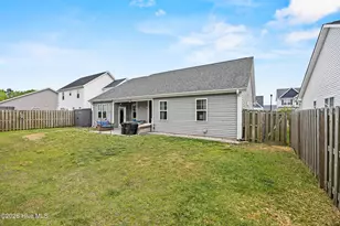 2120 Blue Bonnet Cir, Castle Hayne, NC 28429 - Photo 29
