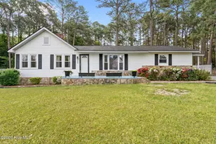 1335 N Rdg St, Southern Pines, NC 28387 - Photo 1