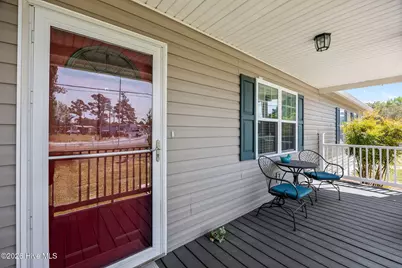 722 Chatham Street, Newport, NC 28570 - Photo 5