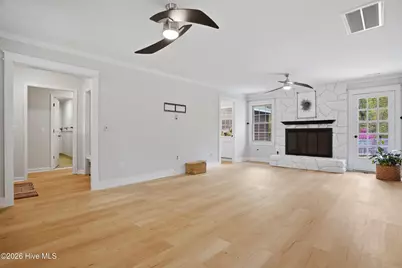 9970 S Olde Towne Wynd SE, Belville, NC 28451 - Photo 11