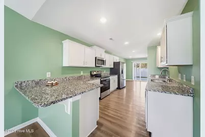 700 Discovery Cove, Newport, NC 28570 - Photo 7