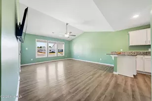 700 Discovery Cove, Newport, NC 28570 - Photo 5