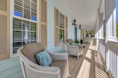 711 Alyssum Avenue, Caswell Beach, NC 28465 - Photo 3