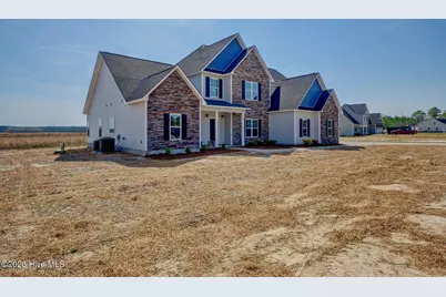 207 Gate Water Court #Lot 40, Jacksonville, NC 28546 - Photo 1