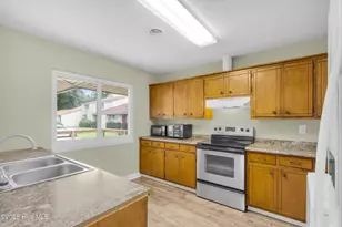 125 Pirates Rd, New Bern, NC 28562 - Photo 7