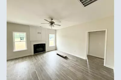 413 Creeks Edge Drive, Pikeville, NC 27863 - Photo 3