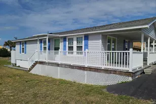 308 W Bogue Blvd, Atlantic Beach, NC 28512 - Photo 5