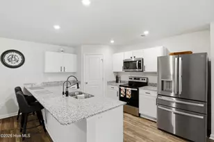 2518 Sardis Dr SE, Bolivia, NC 28422 - Photo 9