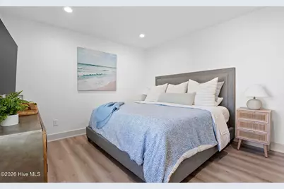 305 Sumter Avenue, Carolina Beach, NC 28428 - Photo 17