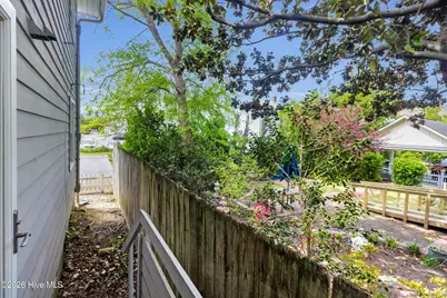 338 River Walk, New Bern, NC 28560 - Photo 17