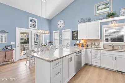 415 Sailfish Street, Sunset Beach, NC 28468 - Photo 15