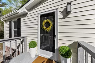 410 Pond View Ln, Hampstead, NC 28443 - Photo 3