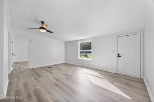 410 Pond View Ln, Hampstead, NC 28443 - Photo 13