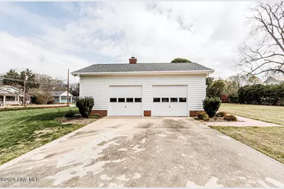 214 E Nash Street, Spring Hope, NC 27882 - Photo 3