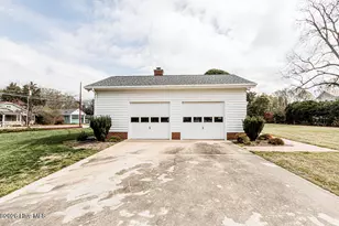 214 E Nash St, Spring Hope, NC 27882 - Photo 3